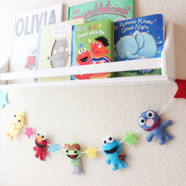 Sesame Street Garland, Stuffed Plush Toys Banner, Nursery Room Wall Decor, Elmo Big Bird